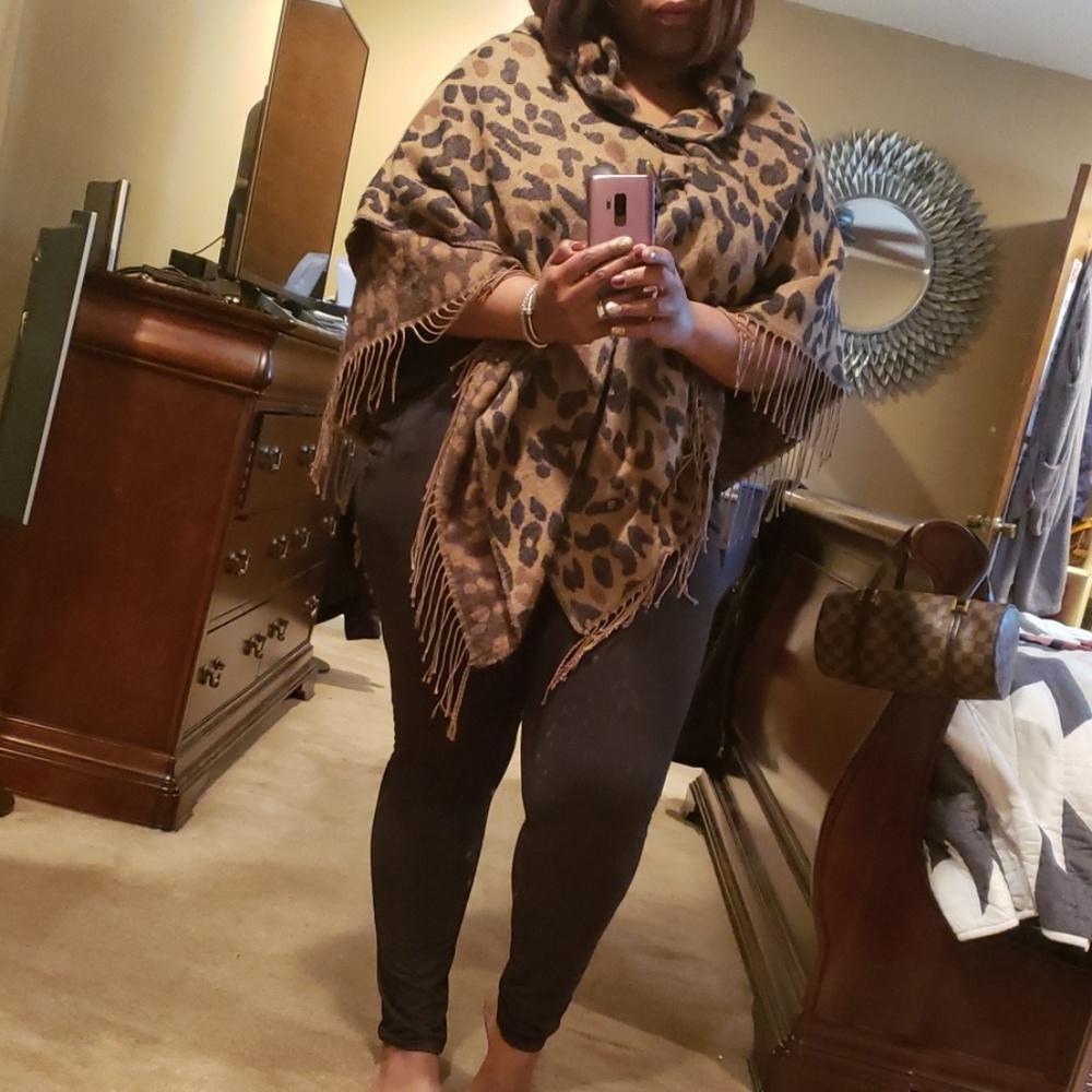 Leopard print Shrug